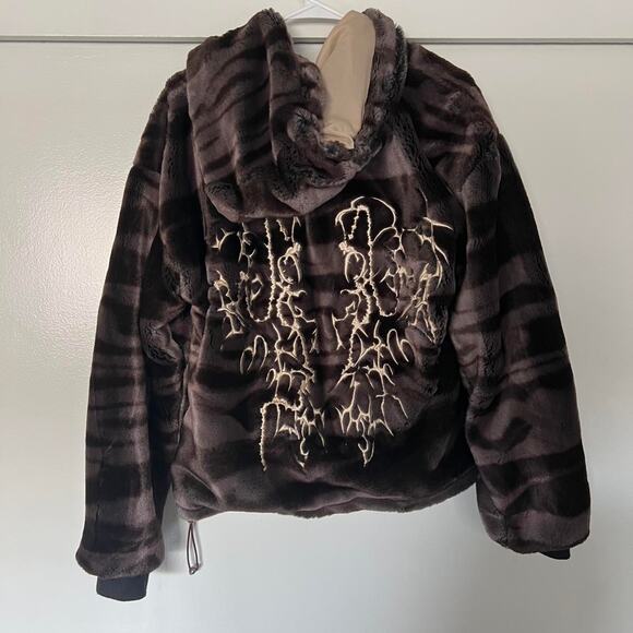 BROWN FAUX FUR HOODIE - Picture 4 of 5